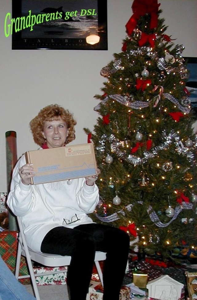 1999-12-22-Christmas-Janeen-DSL.jpg